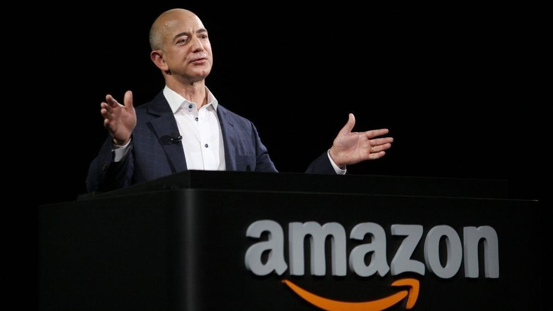 Jeff_Bezos_da_Amazon_2bbf736fe7